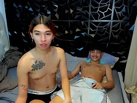 hardcocktwink webcam