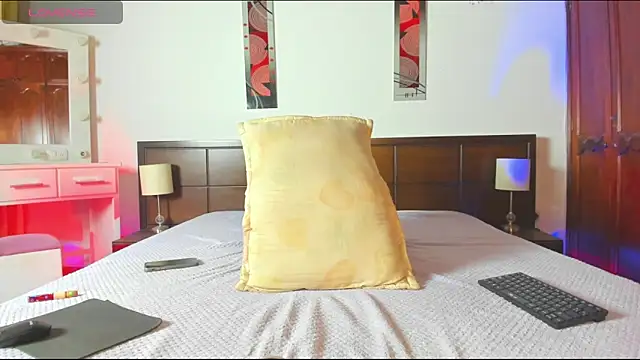 MiaMarin_hot webcam