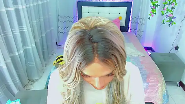 taylormon - TaylorMon's free webcam - UK Sex Cams
