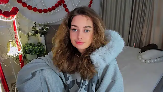 MiracleCurly webcam