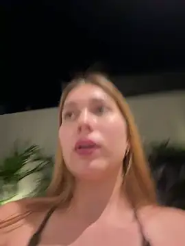 Nikii__'s live cam