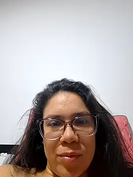Aila_Phone webcam