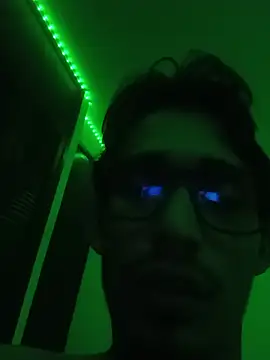 srincognito666 - SrIncognito666's free webcam - UK Sex Cams