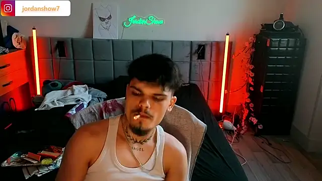JordanShow webcam