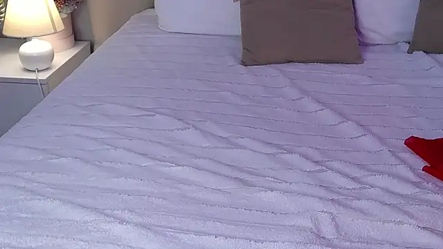 AriannaCruise webcam