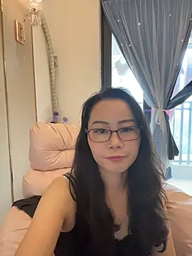 minmin_1370 webcam