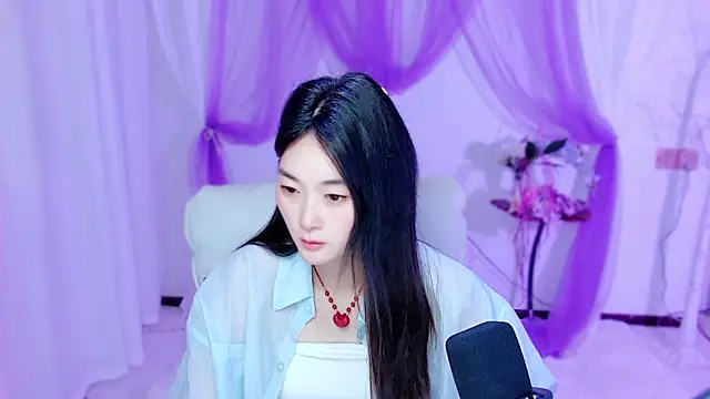 Tili_Lucky webcam