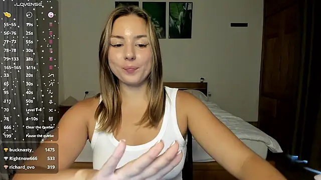 ThreeshaWhite webcam