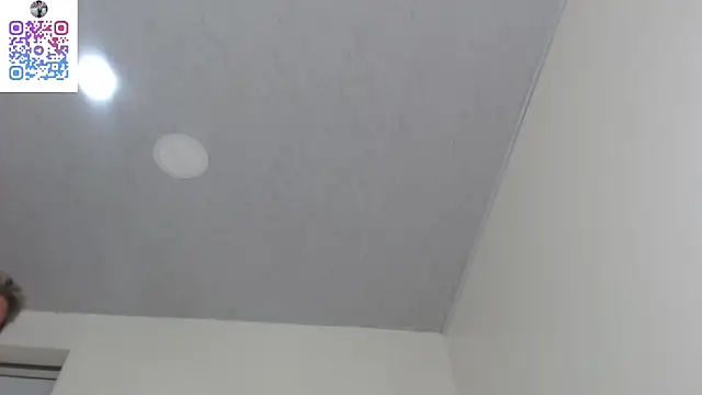 Kitty_Mifl webcam