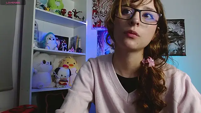 CelesteAyase webcam