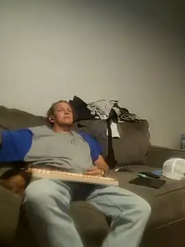 yourMasterisBored webcam