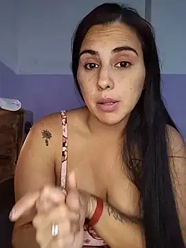kariciasecreta webcam