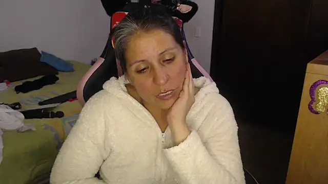 LucifernandaSw webcam