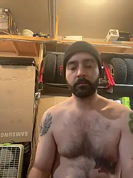 Fade_Solo webcam