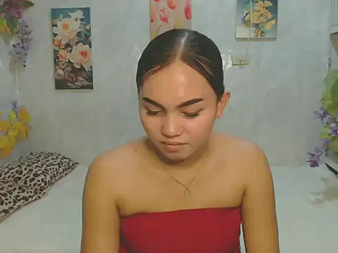 ur_asiankat webcam