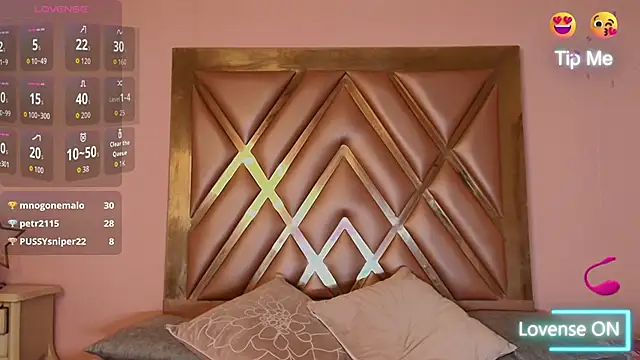 lilithrouse_ webcam