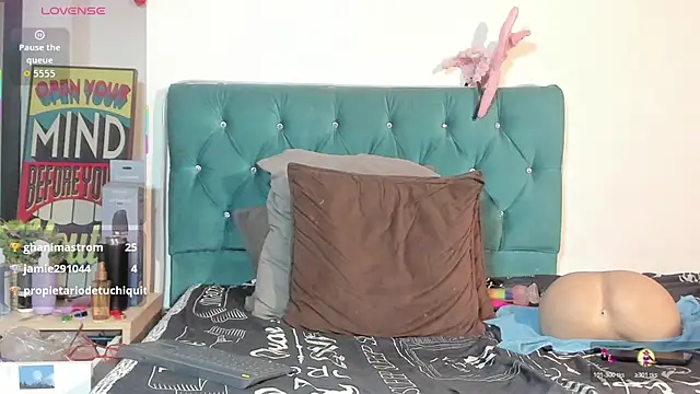 StefanyMiler webcam