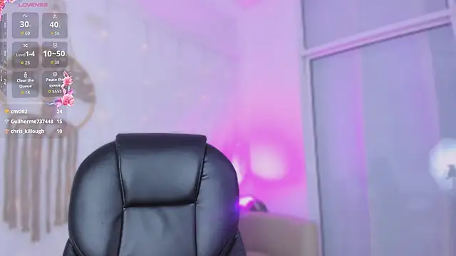 Ginni_charlotte webcam