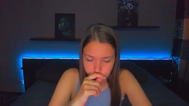 AlexaBarkley webcam