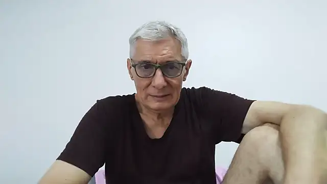 BIGUNCUTHARDCOCK webcam