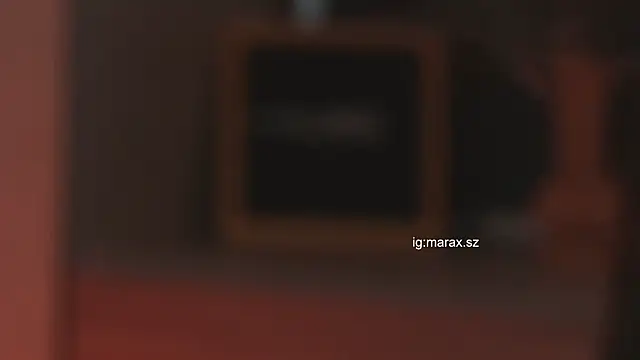 Mara_HugeAss webcam