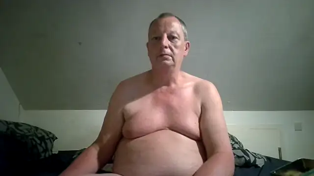 chubbybear2cum webcam