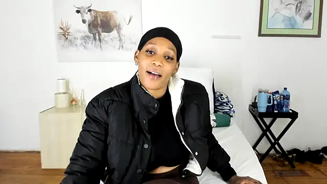 ConnieSmall24 live sex cam