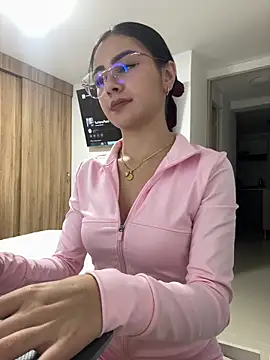 IslaCole live sex cam