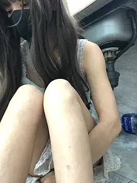 Writhing_First live cam
