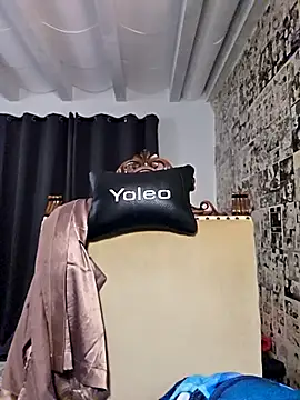 kylie_blck webcam