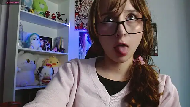 CelesteAyase webcam