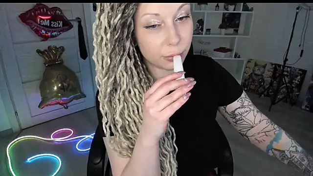HoneySallyMoore webcam