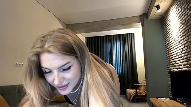 fifteenpoem webcam