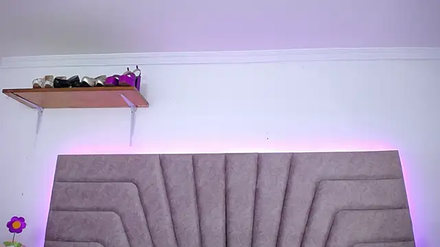 Jessica_Kraftt webcam