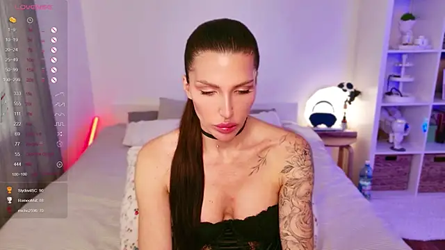 Sasha_Miro webcam