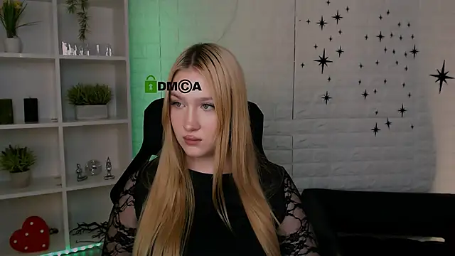 playful_sophie webcam