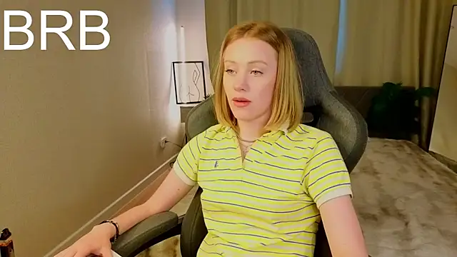 EvaHamilton webcam
