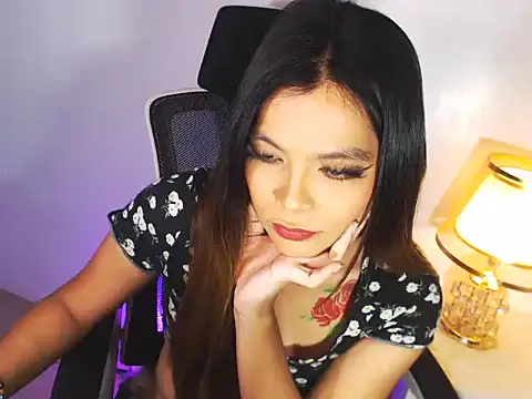 MajesticKitana webcam
