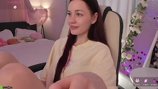 Aria_Mila webcam