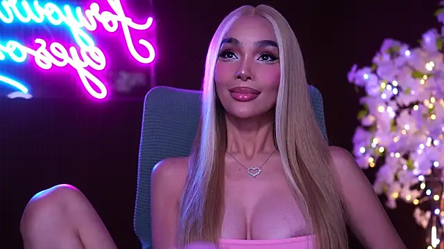 xxforyoureyesonlyxx webcam