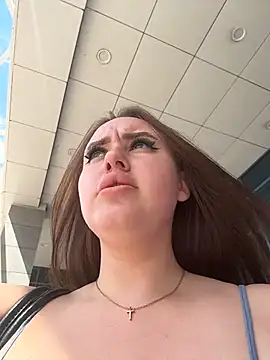 KiraSunshine webcam