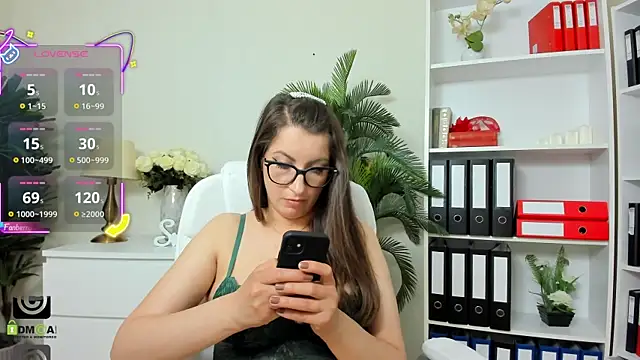 amayawest - Amayawest's free webcam - UK Sex Cams