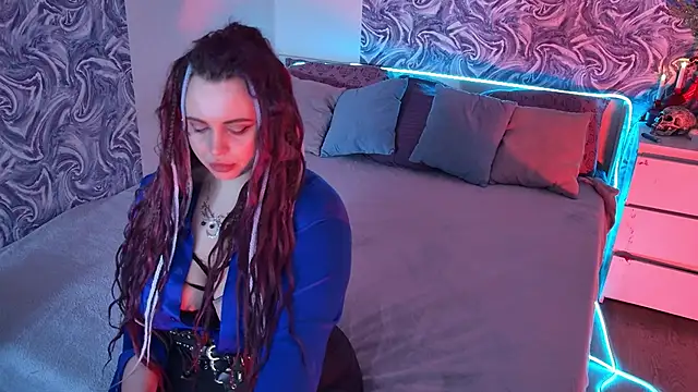 Miss_Maya_Mils webcam