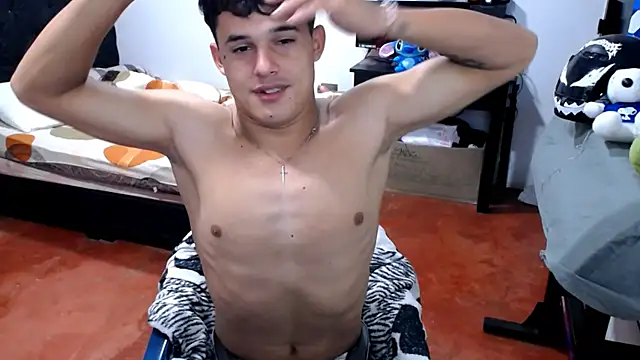 freddy_romas webcam