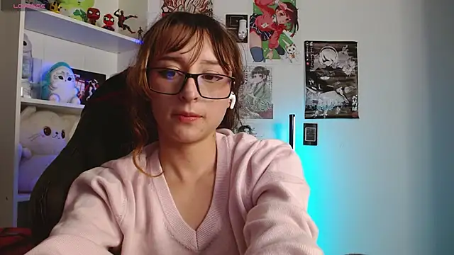 CelesteAyase webcam