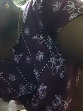 yamini1431 webcam