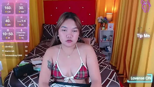 XxSexyPinay4uxX webcam
