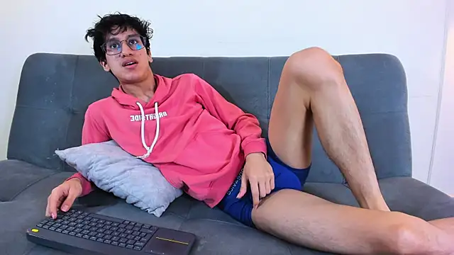 Cum_hunters webcam