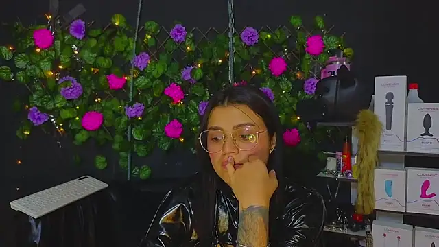 Sweett_Mollyy webcam