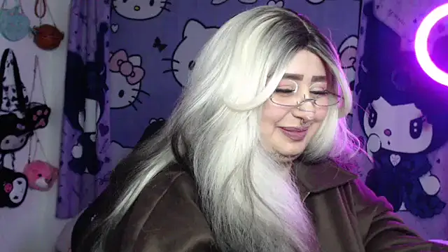 lussyevans24 webcam
